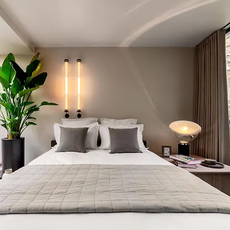 Luxury In Old Marais, 3 Bedroom Patio, Sauna, Fitness Room, Ac Appartamento
